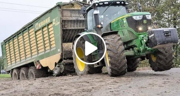 John Deere Hacks in Action | Case Quadtrac 550 | Corn Chopping | Farming | AgrartechnikHD