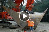 Heavy Equipment Massive Earth Moving Machines