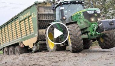 John Deere Hacks in Action | Case Quadtrac 550 | Corn Chopping | Farming | AgrartechnikHD