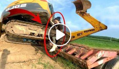 10 Dangerous Idiots Excavator, Truck, Ship & Crane Fails Compilation !!!